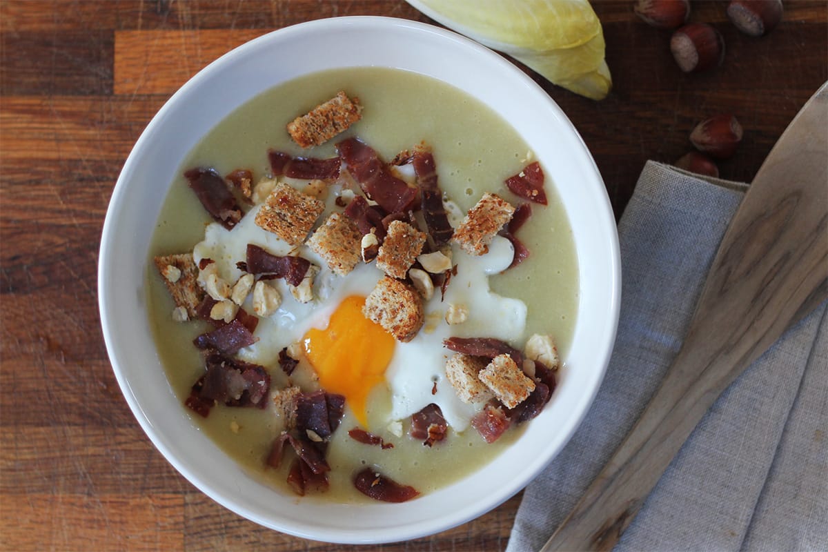 Crème d'endives, oeuf et jambon