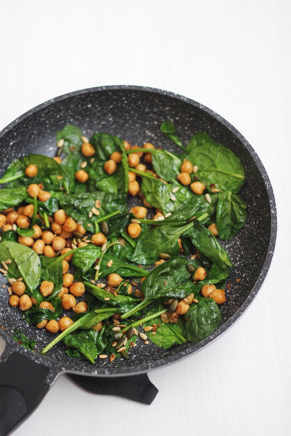 poêlée de pois chiches et épinards